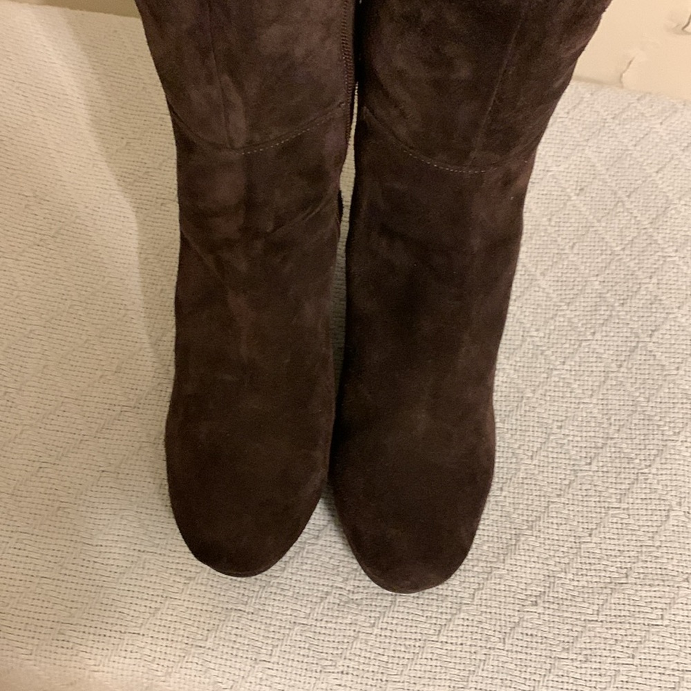 Vince Camuto brown leather suede wedge boots - Picture 3 of 11